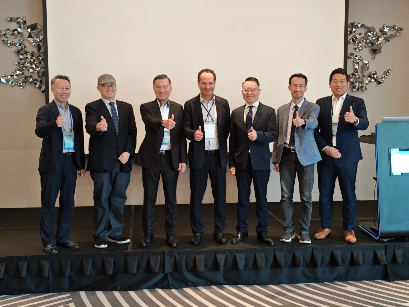 Featured speakers and AMED Ventures team at the 2026 AMED Ventures International Medical Forum. (Photo/AMED Ventures)
